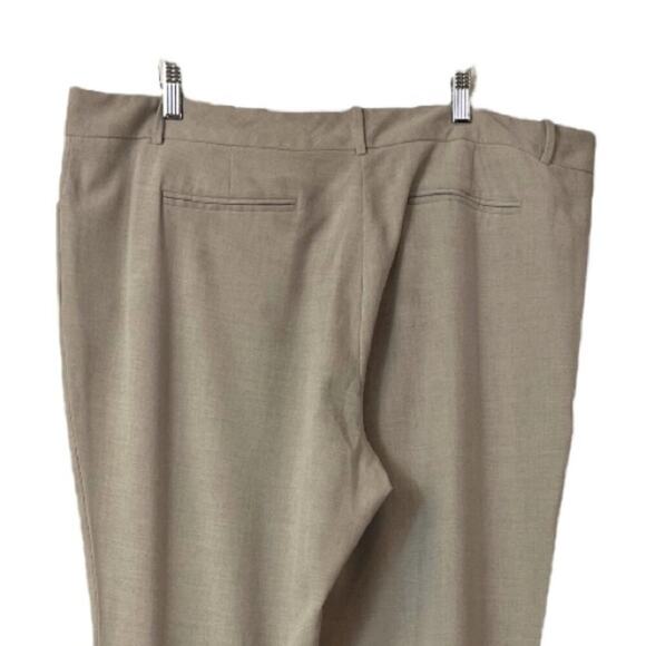 Worthington Women’s 2 Pair Pants Modern Fit Mid Rise Olive Green Tan Size 18 - Picture 7 of 10